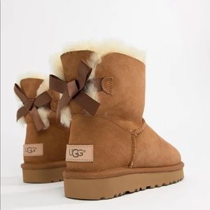 NEW UGG Bailey Bow Boots 9 Chestnut Brown mini winter shoes booties boot cute
